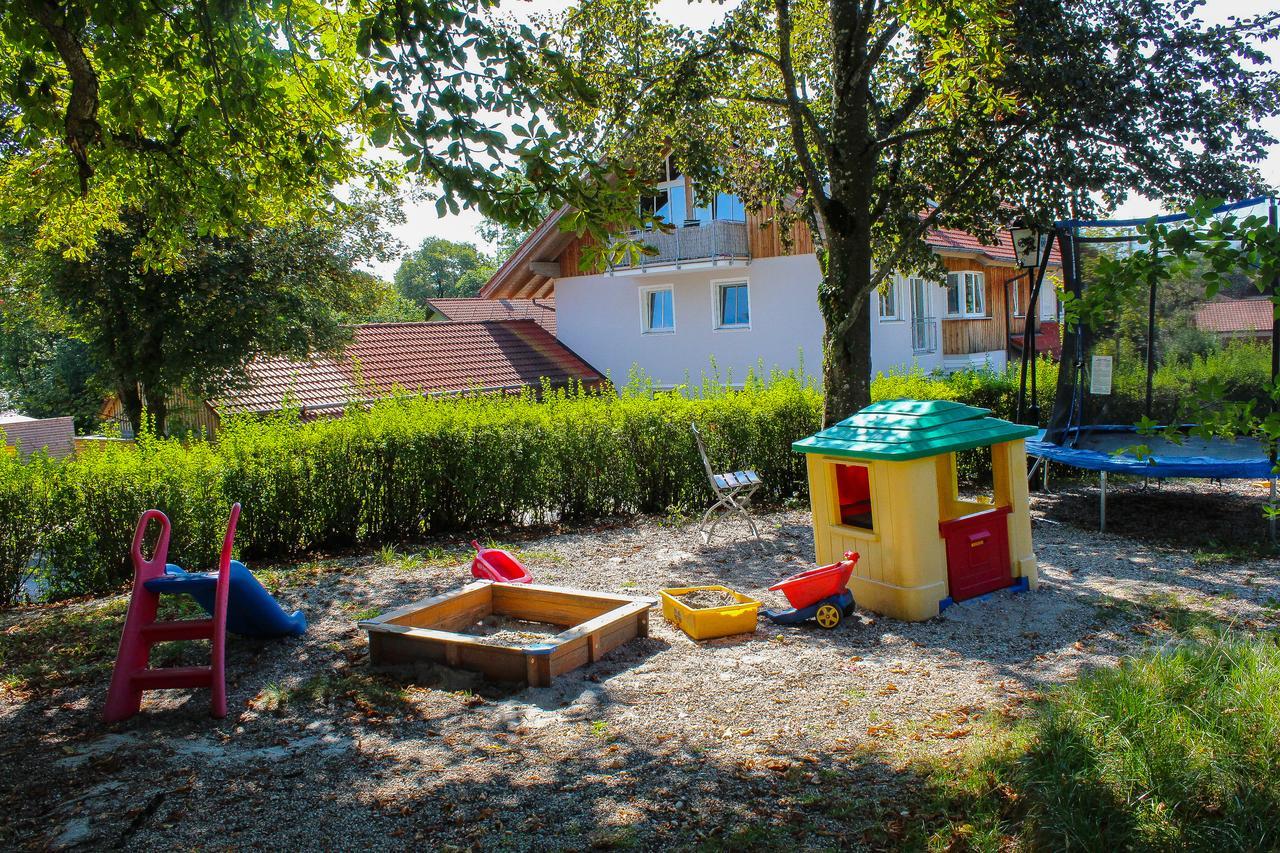 Hotel Gasthof Jägerwirt Hohenschäftlarn Exterior foto